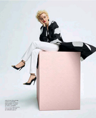 Julia Garner pic #1209540