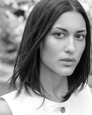Julia Jones pic #953230