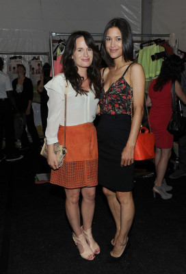 Julia Jones pic #904664