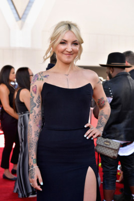 photo 16 in Julia Michaels gallery [id1128728] 2019-05-06 00:00:00