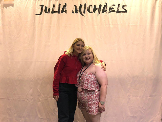 Julia Michaels pic #1145007