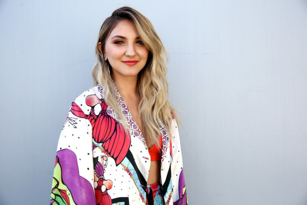 Julia Michaels pic #1009697