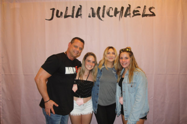 Julia Michaels pic #1169488