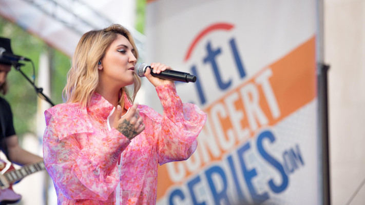 Julia Michaels pic #1061686