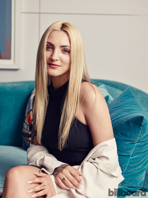 Julia Michaels pic #953155