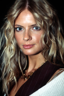 photo 16 in Julia Stegner gallery [id167280] 2009-07-03 00:00:00