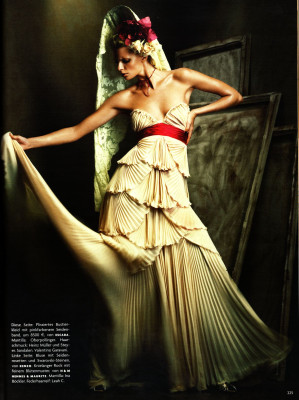 Julia Stegner pic #163766