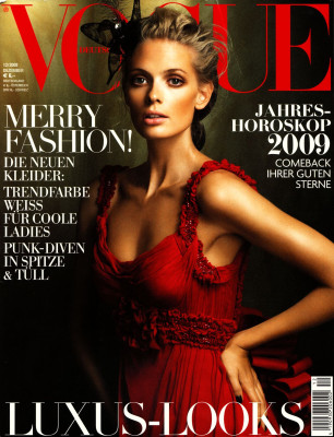 Julia Stegner pic #163775