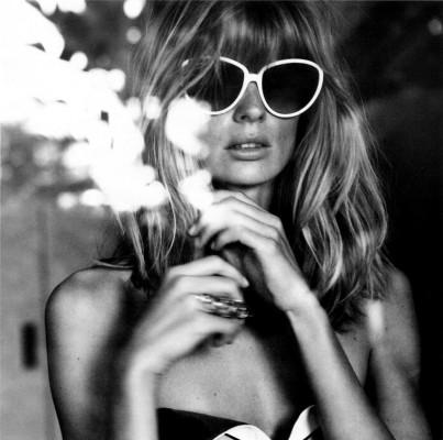Julia Stegner pic #448467