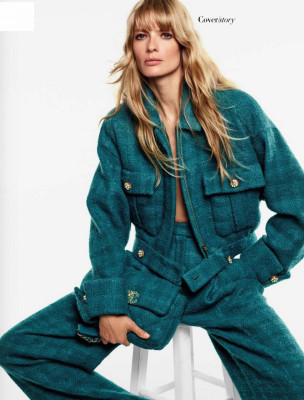 Julia Stegner pic #1174656