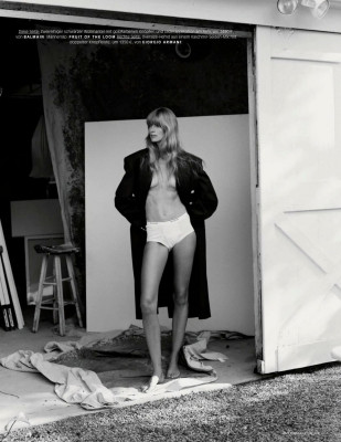 Julia Stegner pic #1218896