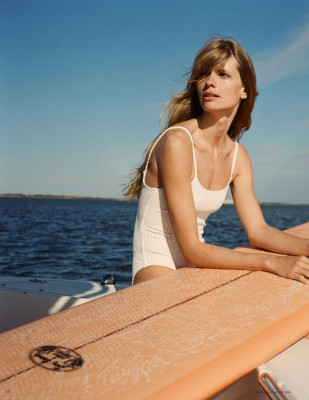 Julia Stegner pic #1218895