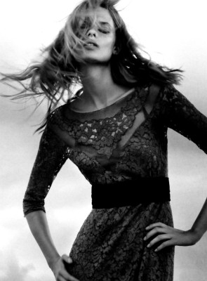 Julia Stegner pic #36064