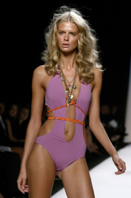 Julia Stegner pic #168605