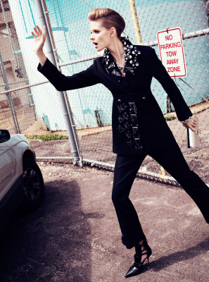 Julia Stegner pic #520515