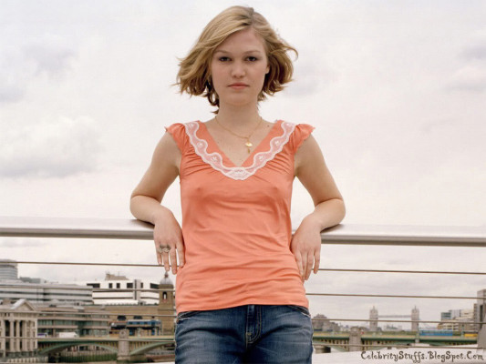 Julia Stiles pic #181617