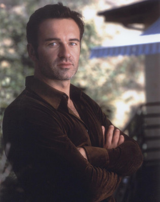 Julian McMahon pic #48223