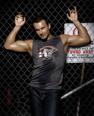 Julian McMahon pic #175081