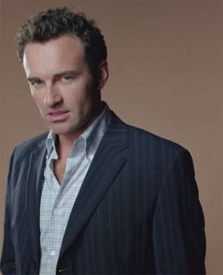 Julian McMahon pic #48225