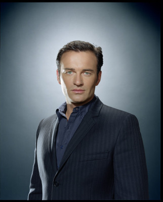 Julian McMahon pic #265525
