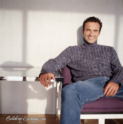 Julian McMahon pic #22504
