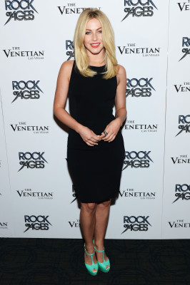 Julianne Hough pic #496984