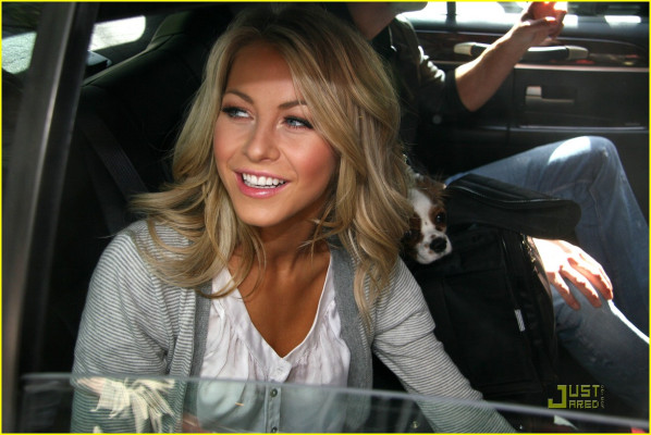 Julianne Hough pic #152838