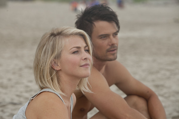 Julianne Hough pic #688382