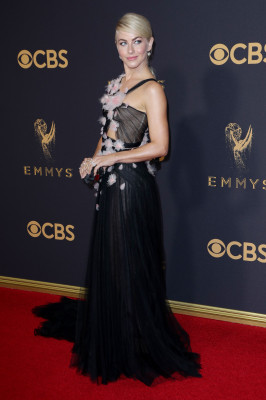 Julianne Hough pic #964287