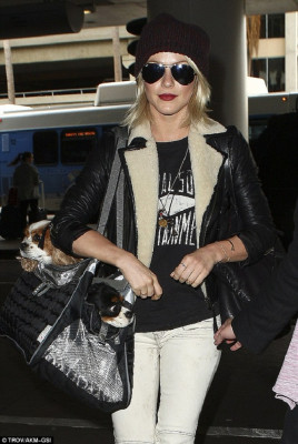 Julianne Hough pic #649632