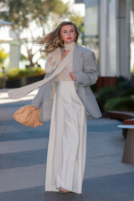 photo 15 in Julianne Hough gallery [id1295131] 2022-01-27 00:00:00