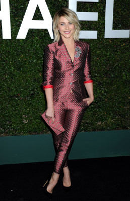 Julianne Hough pic #733898