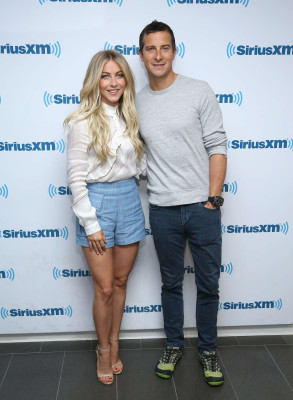 Julianne Hough pic #864668