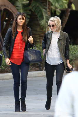 Julianne Hough pic #587458
