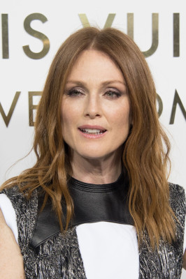 Julianne Moore pic #968279