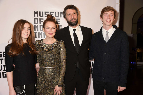 Julianne Moore pic #755374