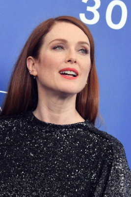 Julianne Moore pic #960399