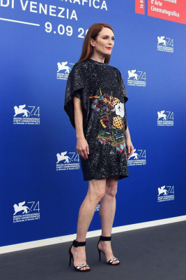 Julianne Moore pic #960396