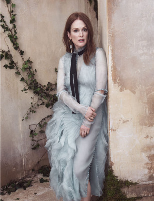 Julianne Moore pic #851119