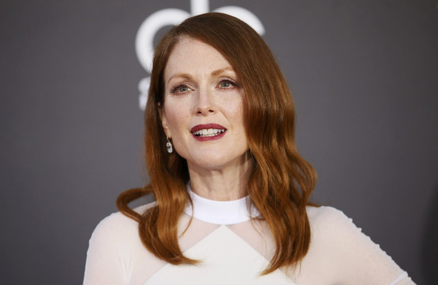 Julianne Moore pic #741604
