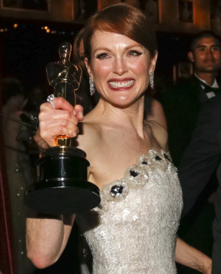 Julianne Moore pic #762028