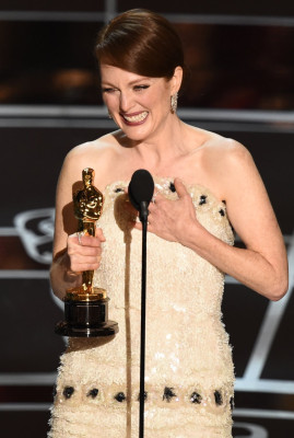 Julianne Moore pic #762042