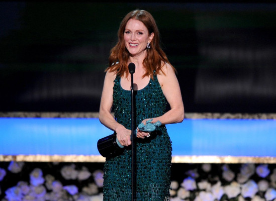 Julianne Moore pic #761004