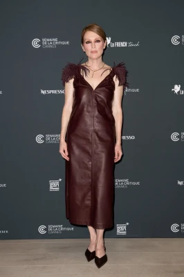 Julianne Moore pic #1304883