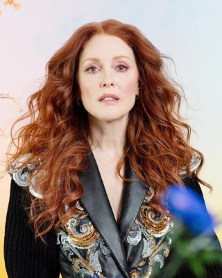 Julianne Moore pic #1231080