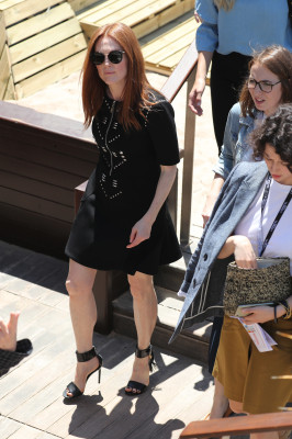 Julianne Moore pic #934067