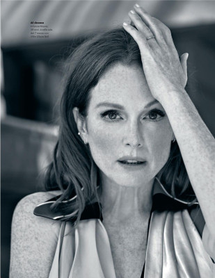 Julianne Moore pic #1113341