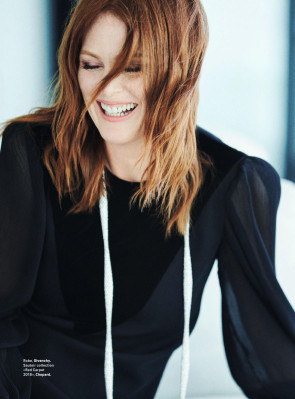 Julianne Moore pic #1083110