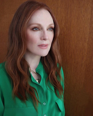Julianne Moore pic #1256214