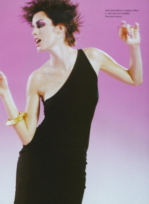 Julie Anderson pic #99890